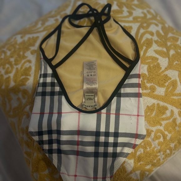 Burberry baby girl  swimsuit - Picture 5 of 6